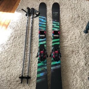 Fully assembled women’s ski gear